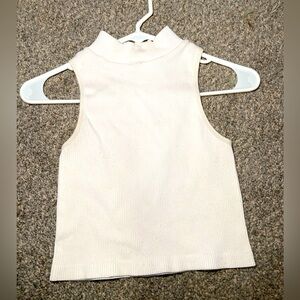 Turtle neck cropped top